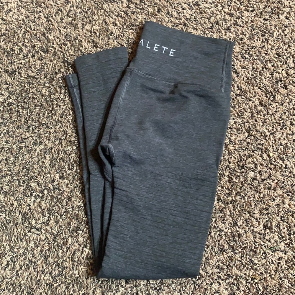 Medium Alphalete leggings